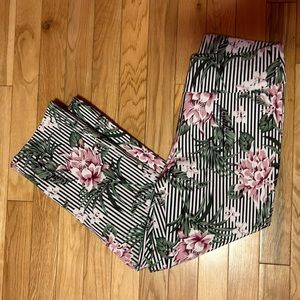 Charlie B Capri Pants